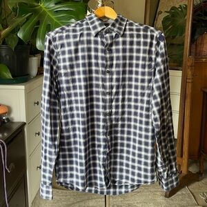 Michael Kors slim fit blue/white plaid long sleeve button down, men’s medium